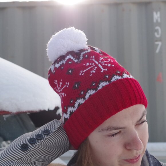 Vintage Tim Hortons Winter Red Toque - Picture 1 of 7